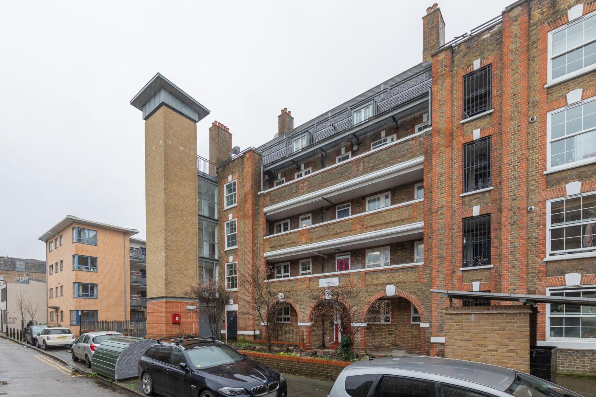 Sleek Shoreditch Hideout - 2 Bed Gem With Balcony In Central ลอนดอน ภายนอก รูปภาพ